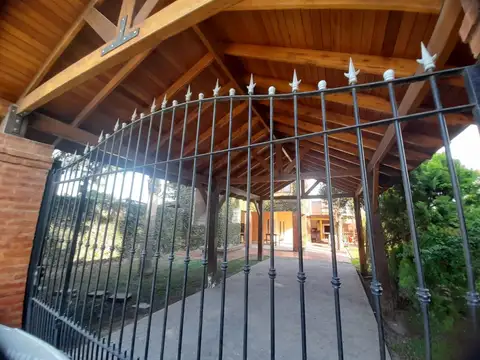 Casa en Venta 4 Ambientes en Mercedes