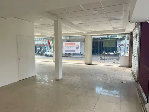 Local en Alquiler en Munro, USD 4.000