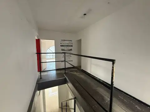 Local en Alquiler en Munro, USD 4.000