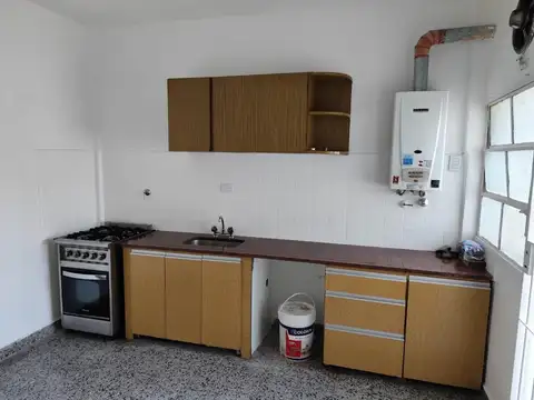 Departamento en Alquiler en Gerli, $ 500.000