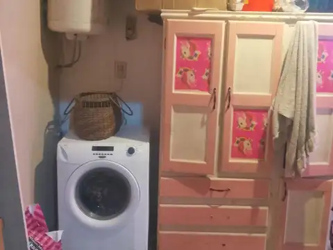 Casa sobre Mazzini en Barrio Santa Ana