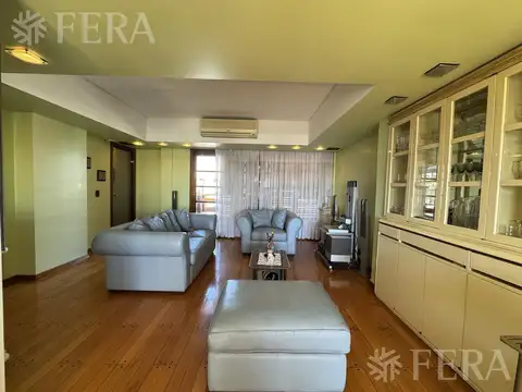 AVENIDA MITRE  al 1100