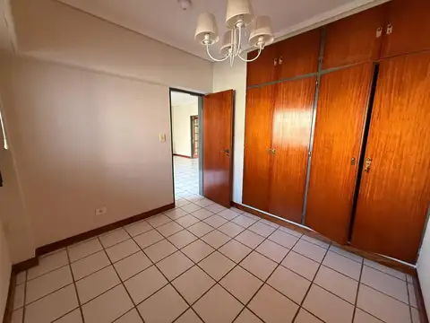 Casa en Alquiler al Sureste