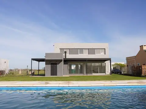 CASA AL GOLF EN SAN SEBASTIAN