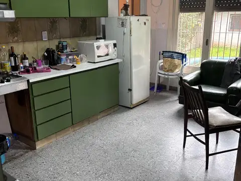 CASA Y LOCAL EN VENTA