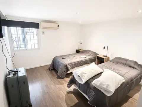 Depto Tipo Casa en Alquiler en Parque Las Heras, USD 1.800