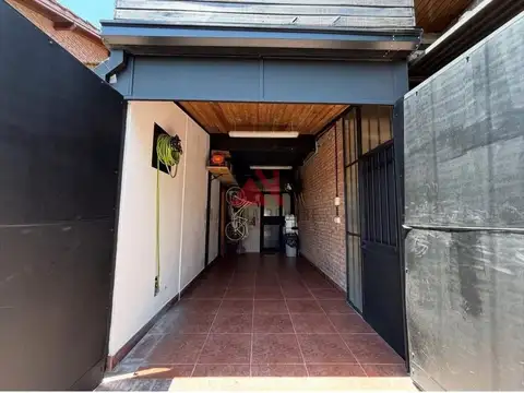 Depto Tipo Casa en Venta de 6 ambientes