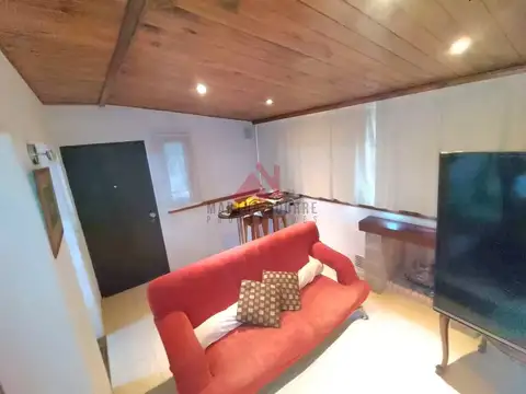 Depto Tipo Casa 6 ambientes con 2 baños