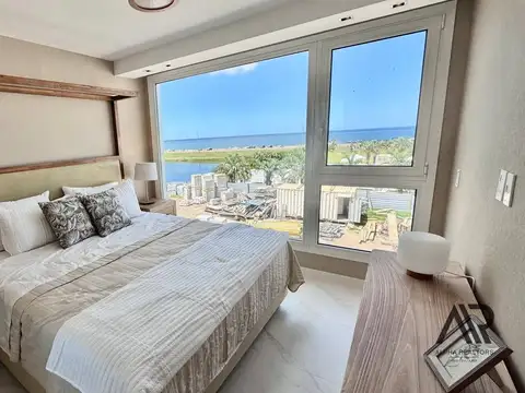 Apartamento en venta c/ cochera en Playa Mansa