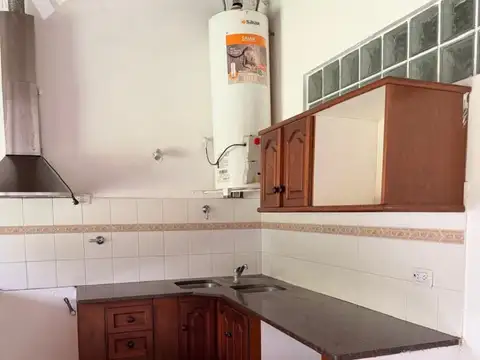 Casa en Venta en Monte Grande, USD 165.000
