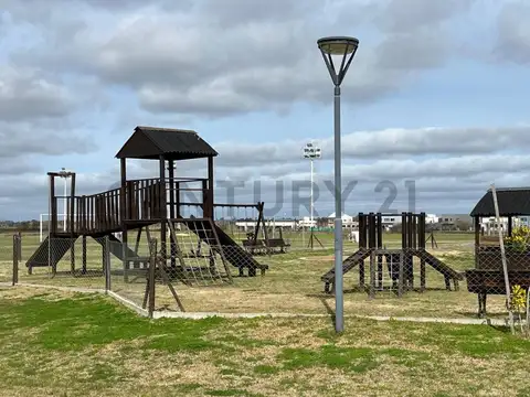 63 e/ Autopista Buenos Aires La Plata y Costanera del Rio de La Plata 7800, Piso Lote 153