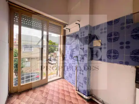 Depto Tipo Casa 2 ambientes con 1 baño