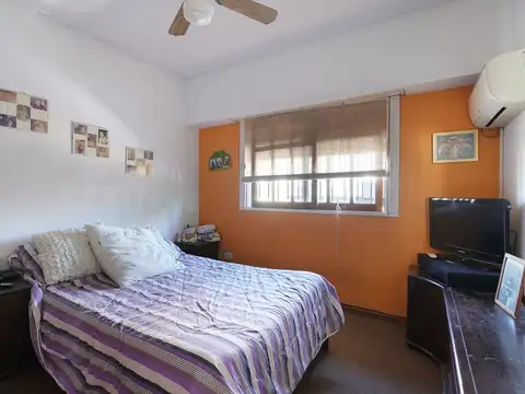 VENTA CASA 5 AMB COGHLAN COCHERA PATIO Y QUINCHO
