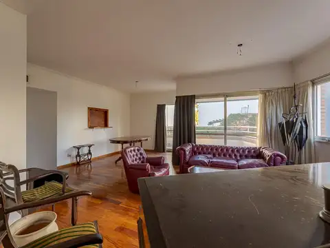 Departamento 5 ambientes con 2 baños