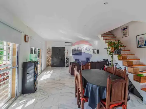 Casa en Venta 4 ambientes, Loma Verde