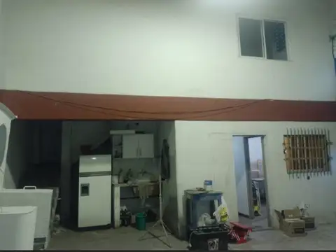 Galpon en Venta en José León Suárez, USD 165.000