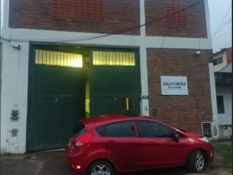 Galpón 242 m2 en venta - Villa José León Suárez - Lote 308 m2, zona industrial