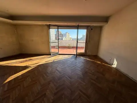 Avenida Juan Bautista Alberdi 1700