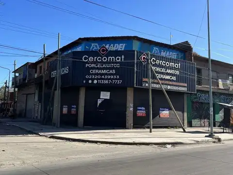 Av. Pres. Arturo U. Illia 6200