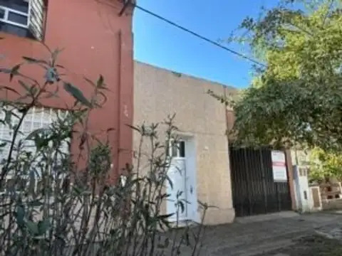 Sarmiento 163