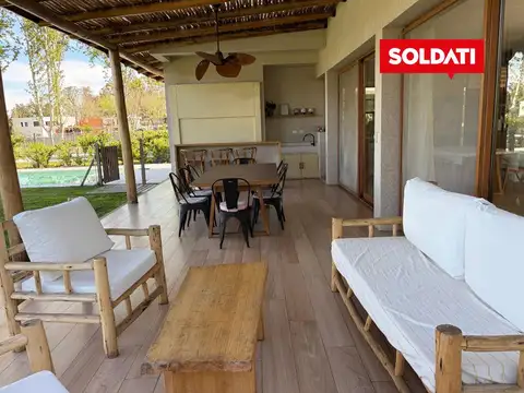 Casa en Alquiler Temporal al Este
