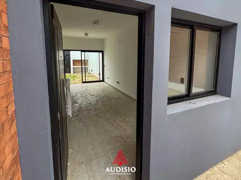 Depto Tipo Casa en Venta de 2 dormitorios