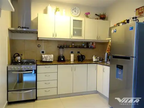 Duplex 4 amb c/ cochera, jardin y SUM  - Villa Martelli
