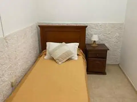 Depto Tipo Casa en Alquiler Temporal al Este