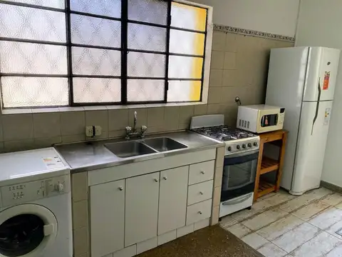 Depto Tipo Casa en Alquiler Temporal al Este