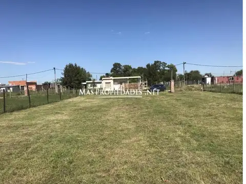 Terreno en Venta 20  mts Fondo