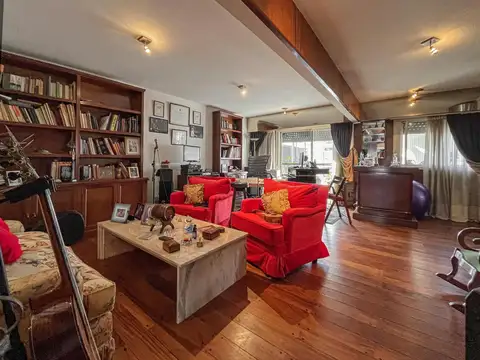 Departamento en Venta de 7 ambientes