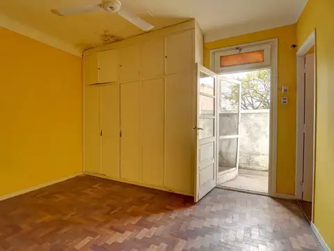 Depto Tipo Casa 4 ambientes con 1 baño