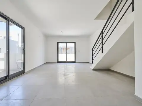 Depto Tipo Casa 3 ambientes con 2 baños