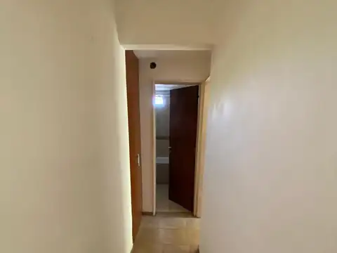 Departamento 5 ambientes con 1 baño