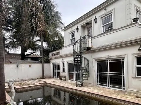 Casa en Venta de 5 dormitorios