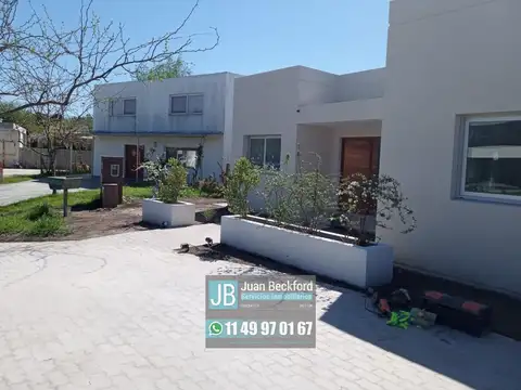 Casa en Alquiler de 3 dormitorios