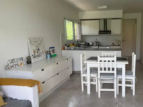 Lindisima casa en alquiler en La Damasia. Muy luminosa, moderna y cómoda.