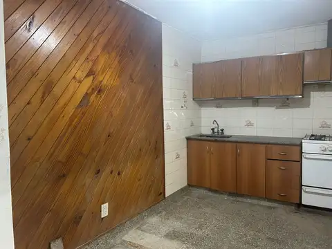 Depto Tipo Casa en Venta de 2 ambientes
