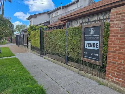 Venta Propiedad Chalet 3 amb. mas DTO 2 AMB