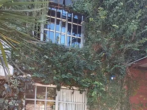 DUPLEX 4 ambientes en venta en Barrio Los Nogales