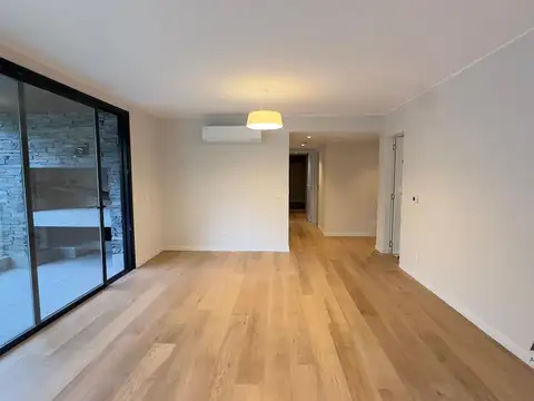 Departamento en Alquiler en Carrasco , USD 2.650