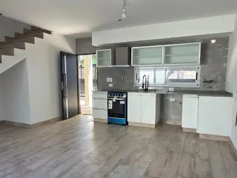 Casa en Venta en Olivos, USD 290.000