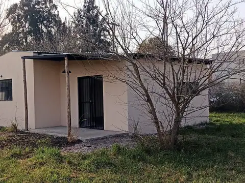 Casa en Alquiler en 141 y 416 Villa Elisa - Alberto Dacal Propiedades