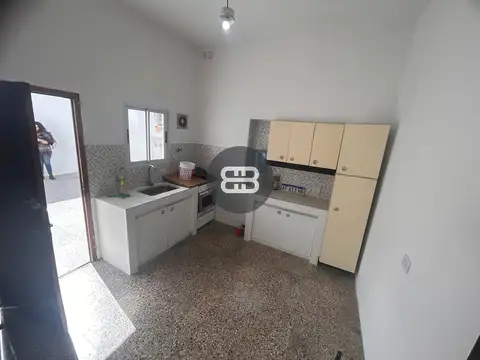 Departamento en Alquiler en Villa Lynch, $ 700.000