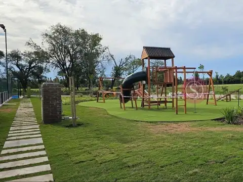 Terreno en Venta en Los Cardos, USD 390.000