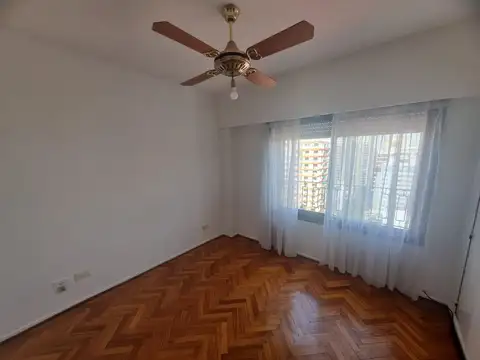 Departamento en Alquiler en Belgrano C, $ 730.000