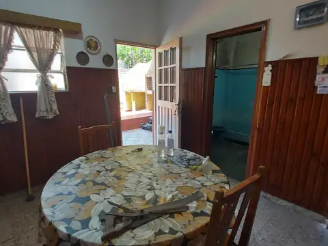 CASA DEPARTAMENTOS MORON VENTA