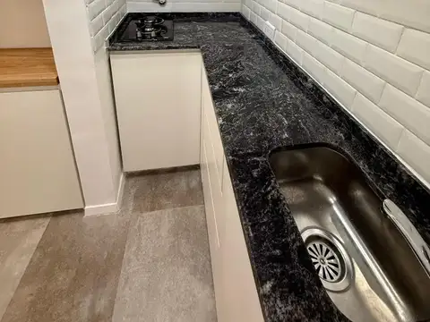 Dos Ambientes con patio OPORTUNIDAD