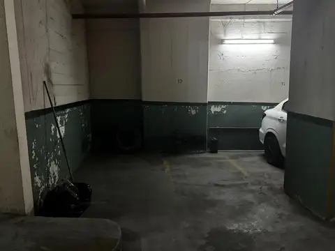 Cochera en Venta Fija