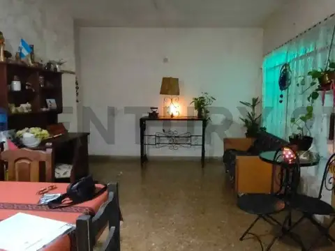 VENTA PH BARRIO SARMIENTO 3 DORMITORIOS